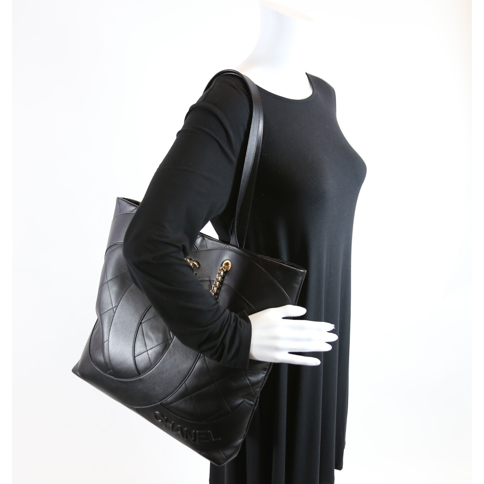 Club Monaco Tote Calfskin RFID Black