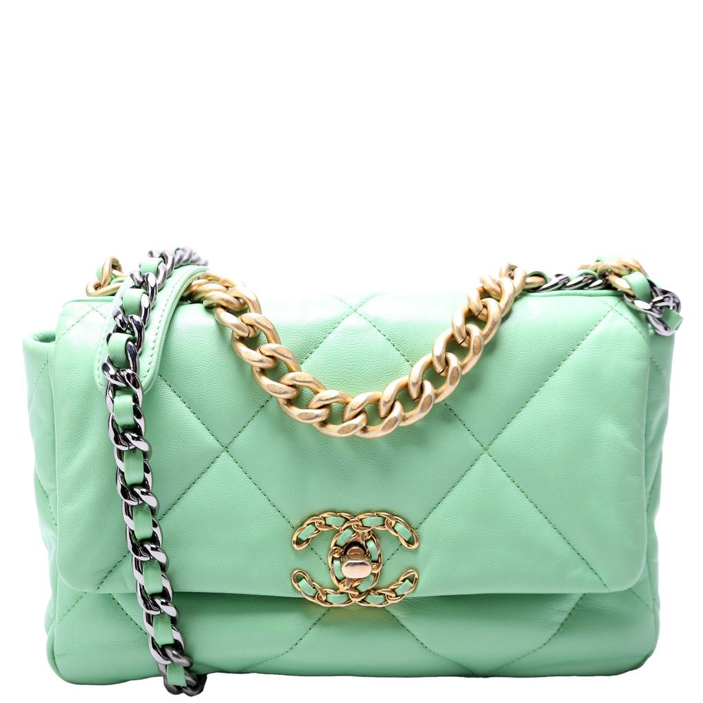 19 Medium Flap Quilted Goatskin 30M Green