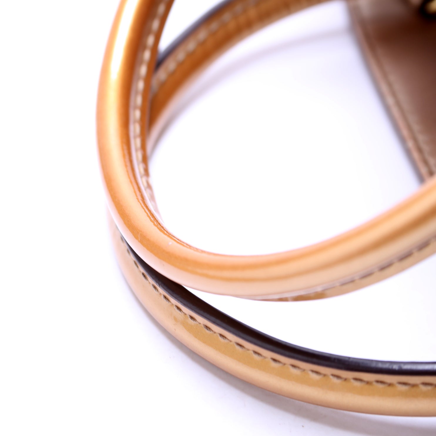 Montaigne MM Vernis Gold