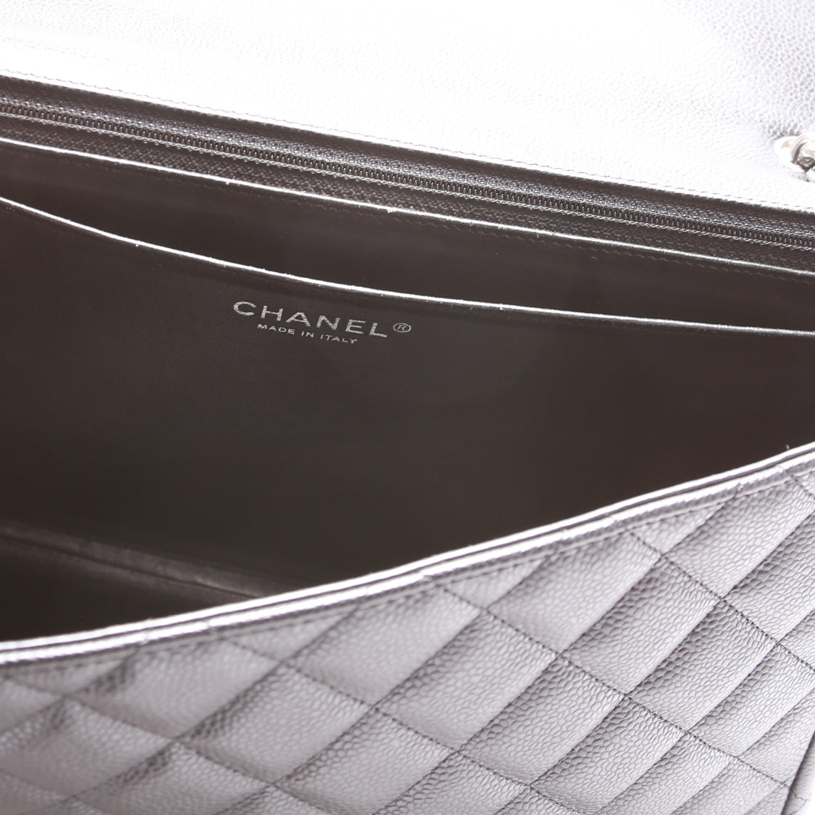 Classic Flap Maxi Caviar 13M Draft