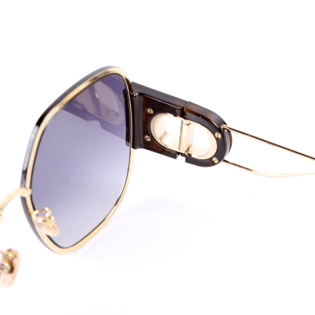 Sunglasses: 30Montaigne S5U Black/Gold