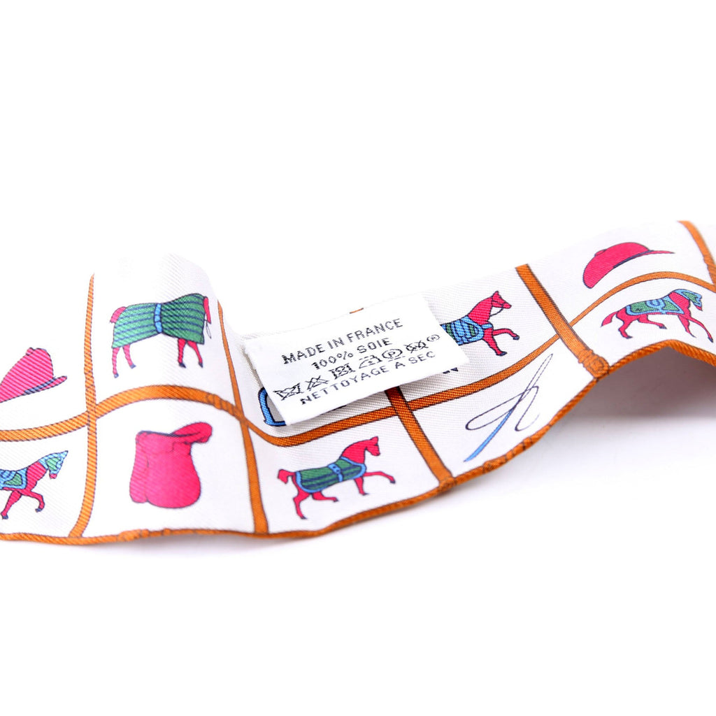 Couvertures Et Tenues De Jour Twilly Silk Scarf