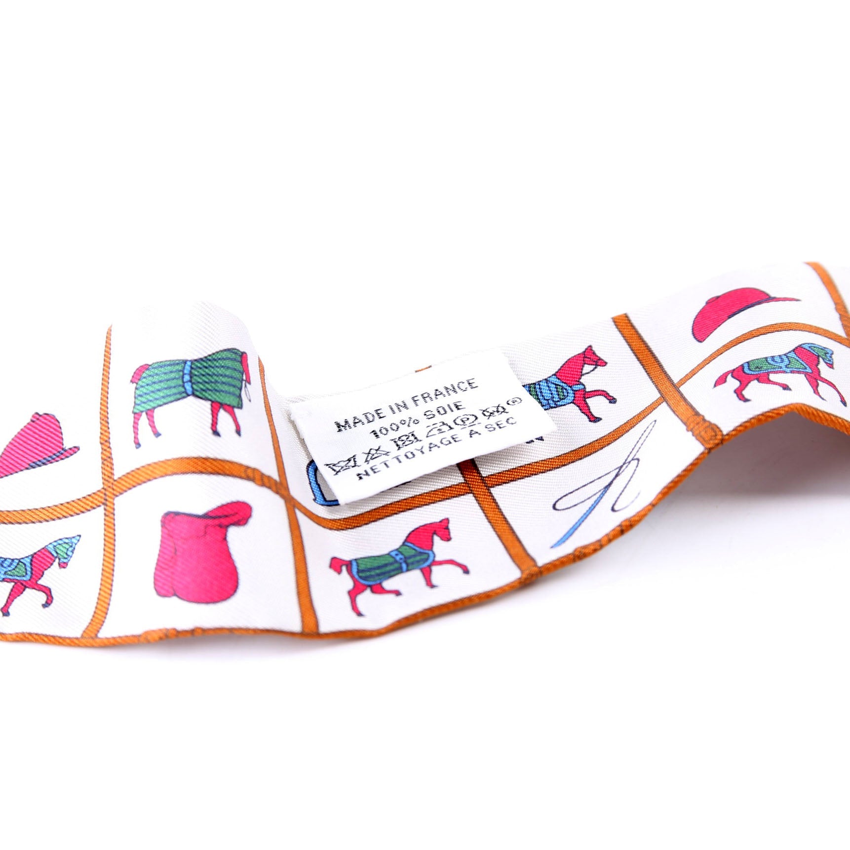 Couvertures Et Tenues De Jour Twilly Silk Scarf