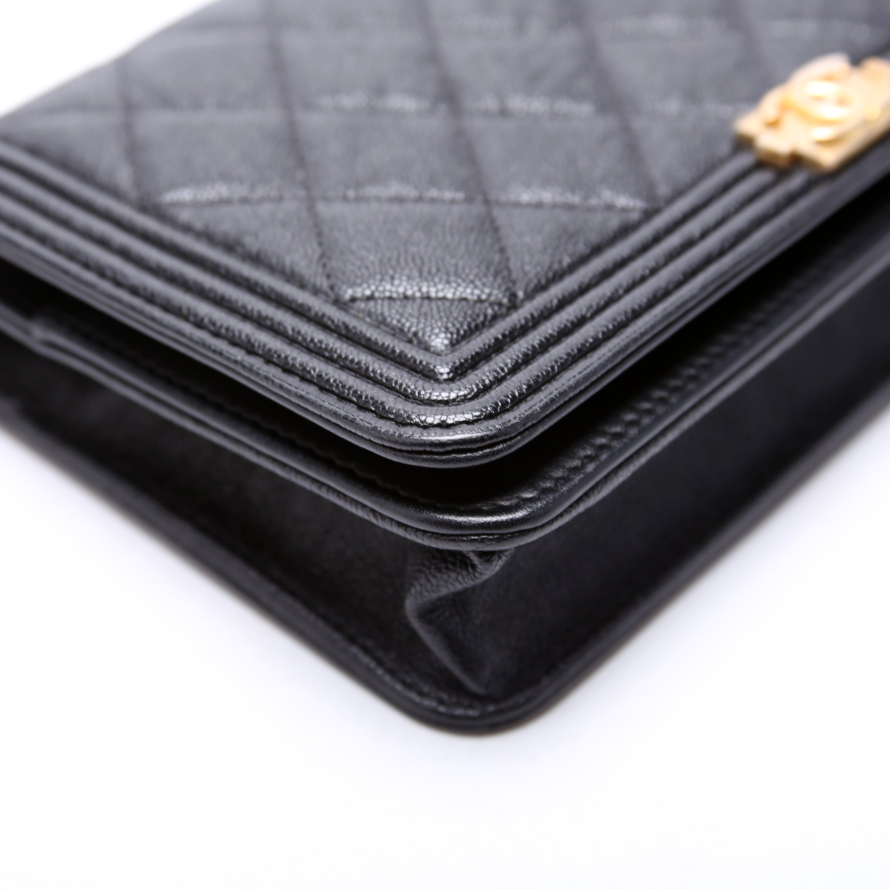 WOC Boy Caviar Black