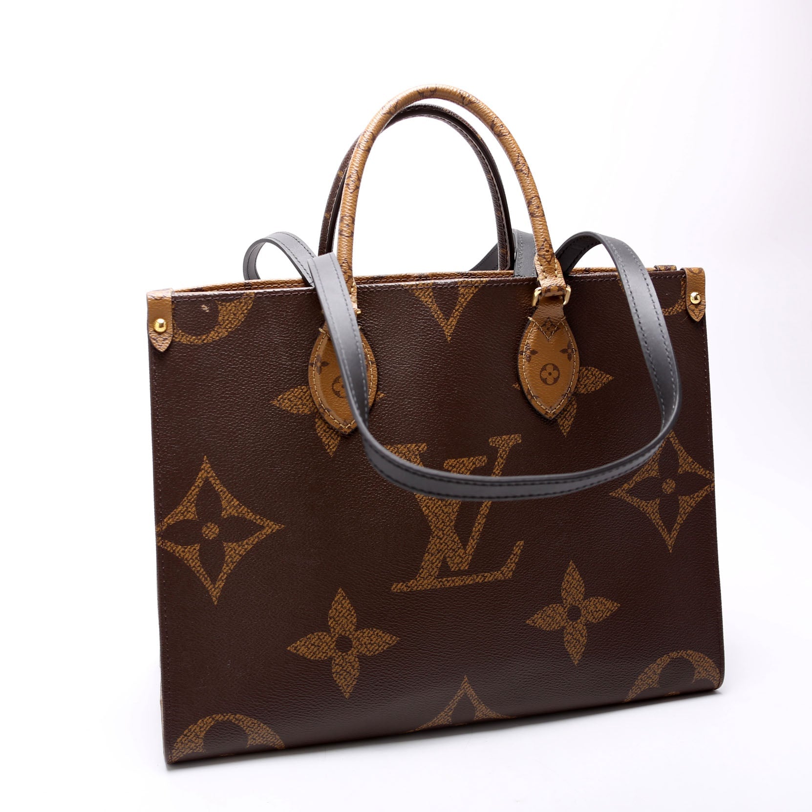 ONTHEGO MM Reverse Monogram