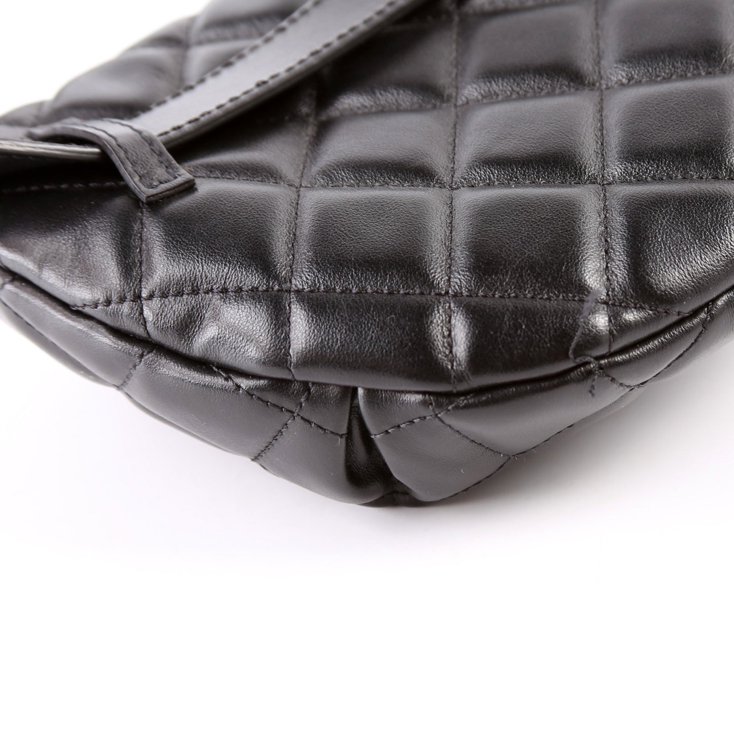 Quilted Uniform Waist Belt Bag Lambskin 29M Black