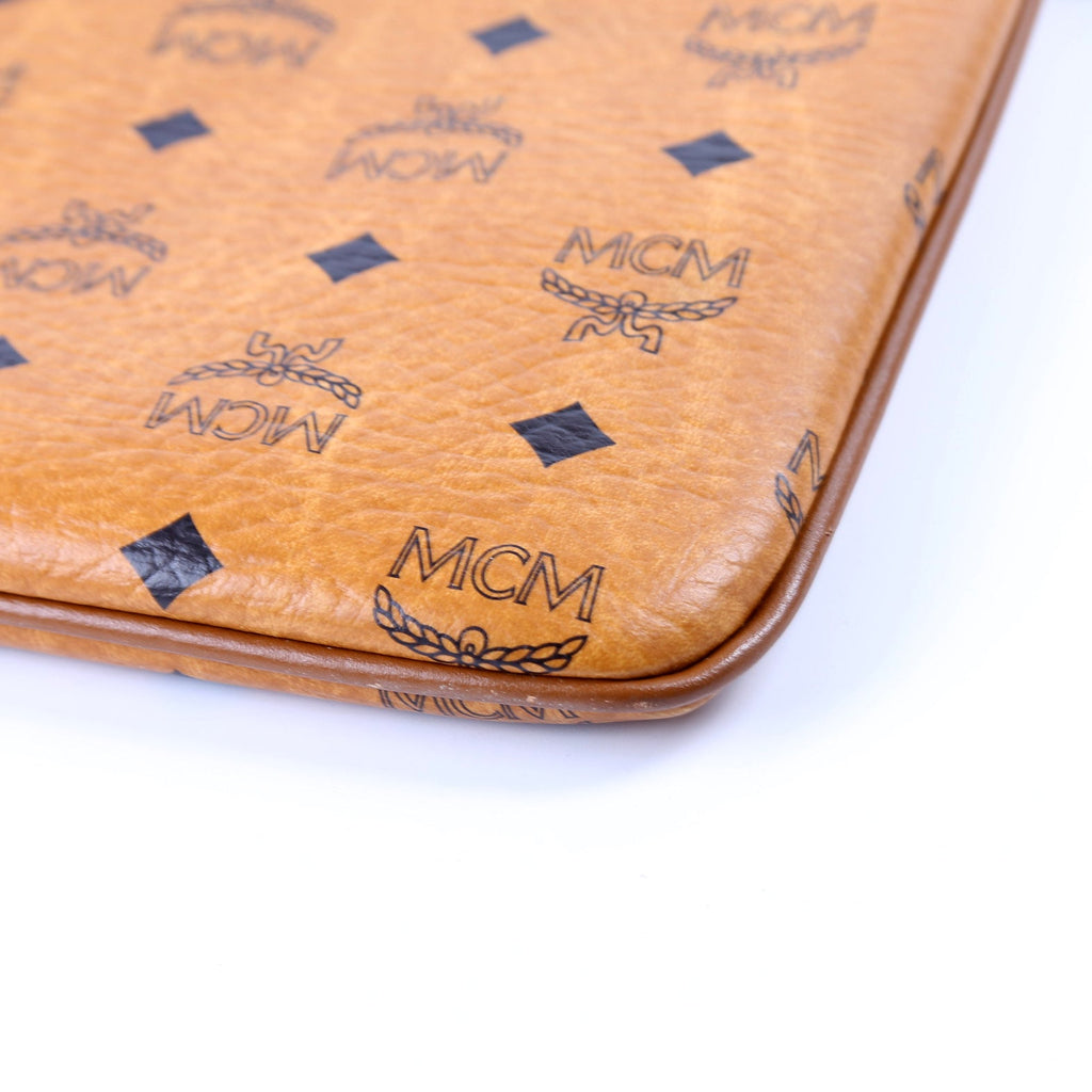 Liz Pouch Only Brown