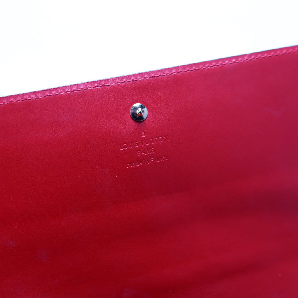 Sarah Chain Wallet Vernis Red