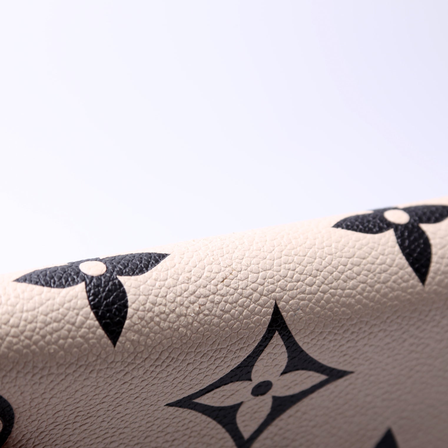 Sarah Wallet Crafty Beige/Black