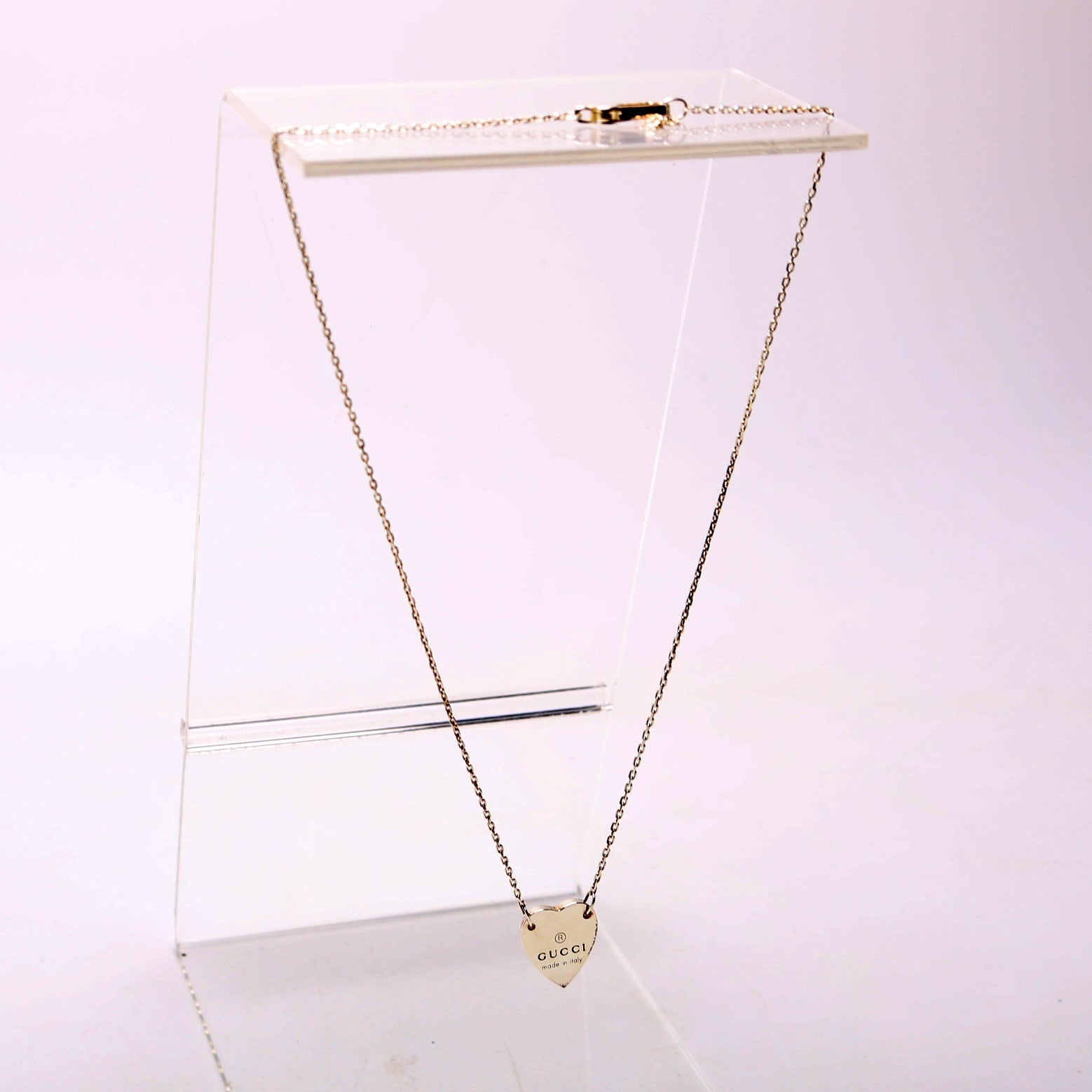 Gucci Trademark Heart Necklace Silver