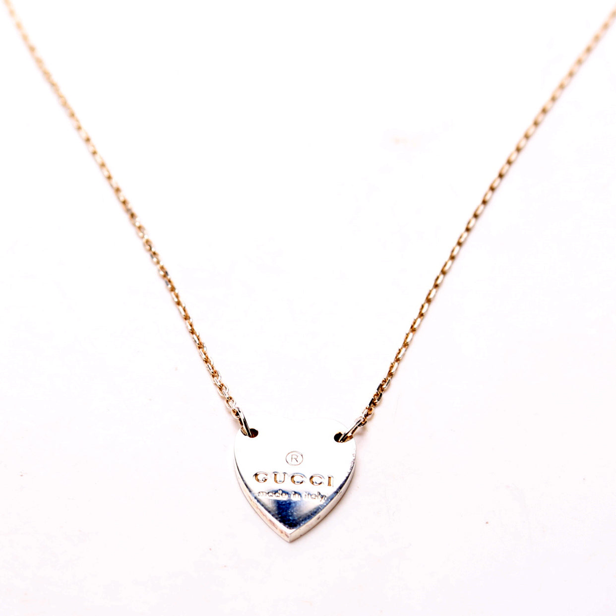 Gucci Trademark Heart Necklace Silver
