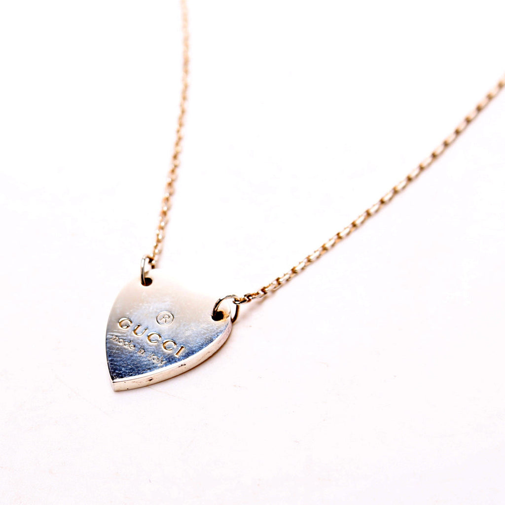 Gucci Trademark Heart Necklace Silver