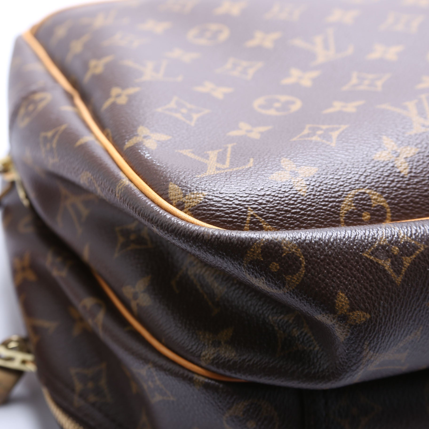 Alize 2 Compartment Monogram