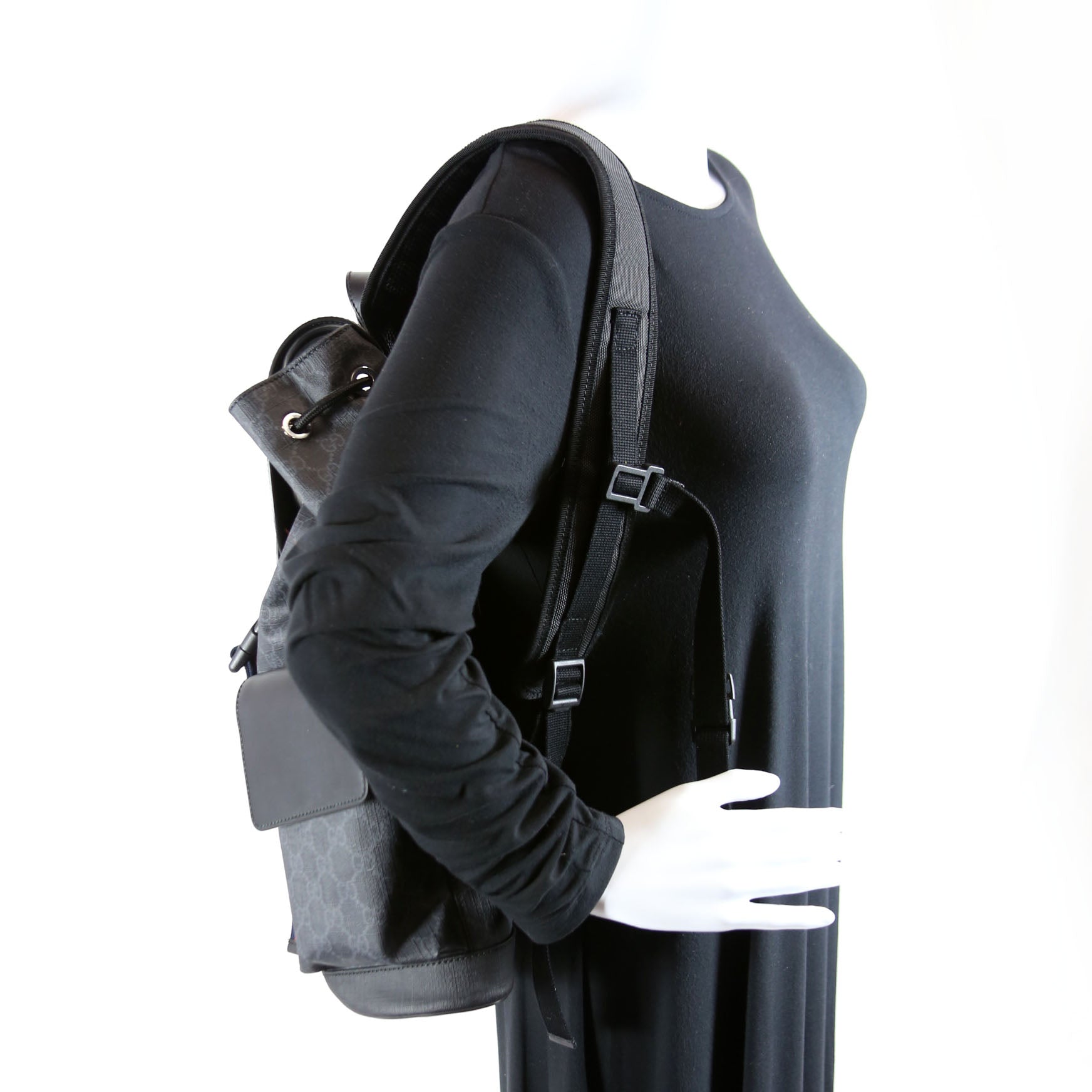 495563 GG Supreme Backpack