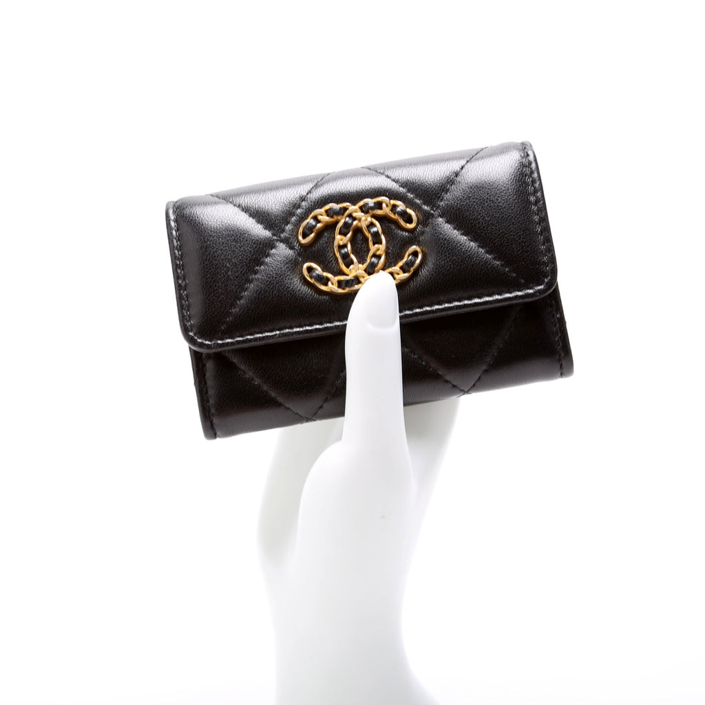 Quilted Lambskin 19 Flap Card Holder
