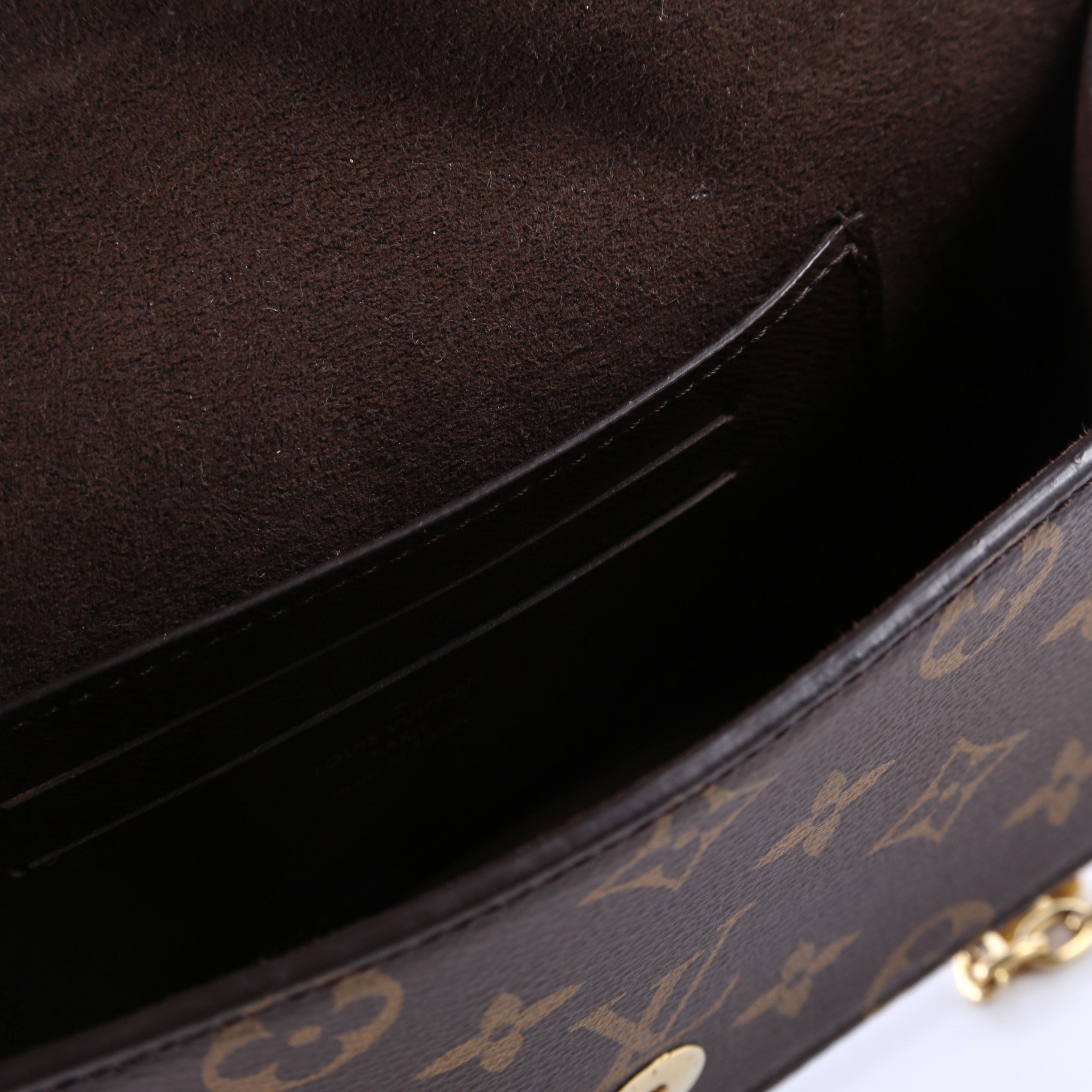 Wallet On Chain Lily Monogram