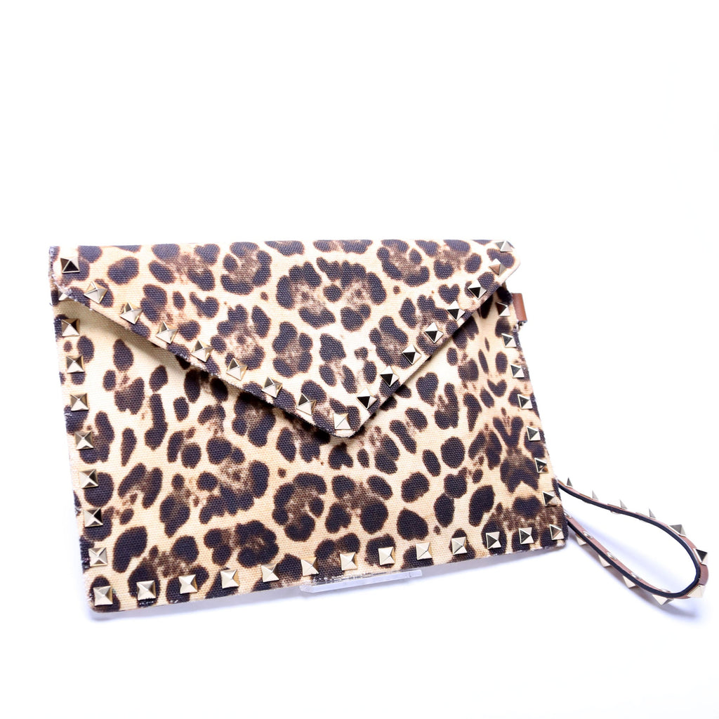 Rockstud Envelope Wristlet Clutch Leopard