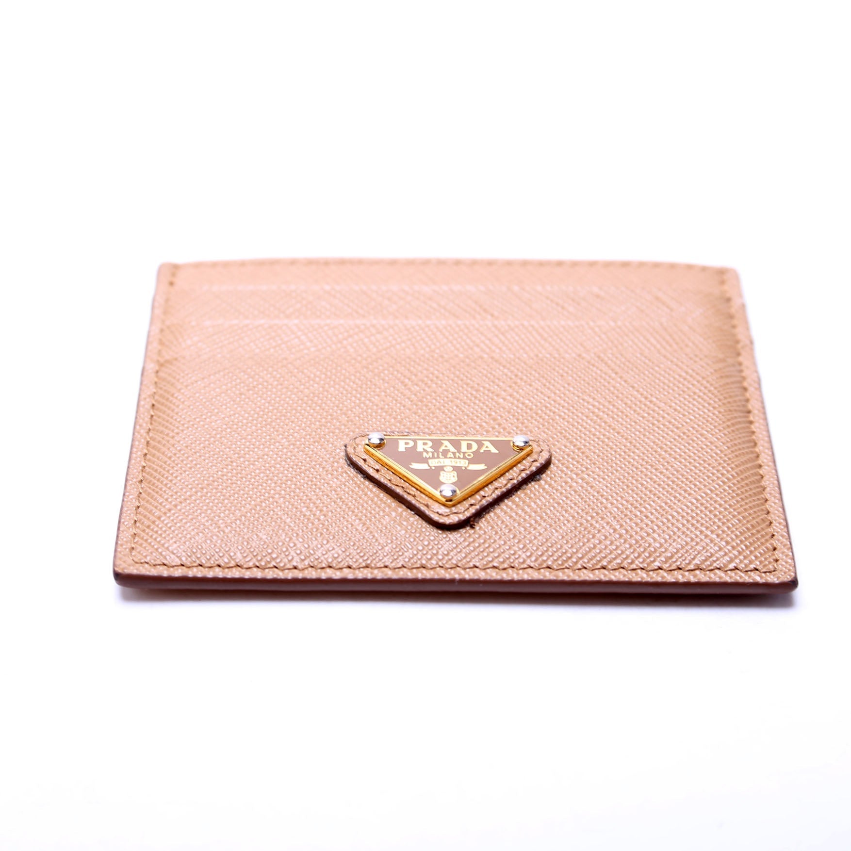 1MC025 Saffiano Triangle Logo Card Case Tan