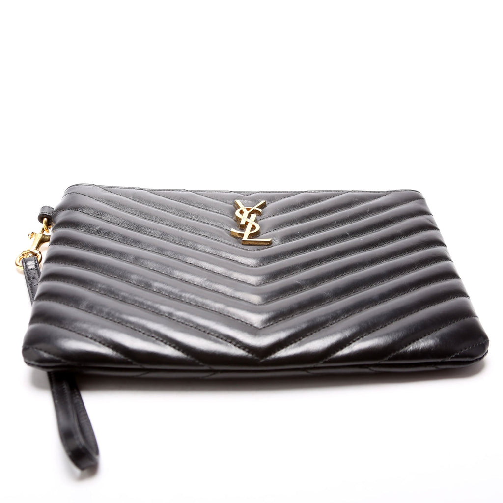 379039 A5 Matelasse Pouch Black
