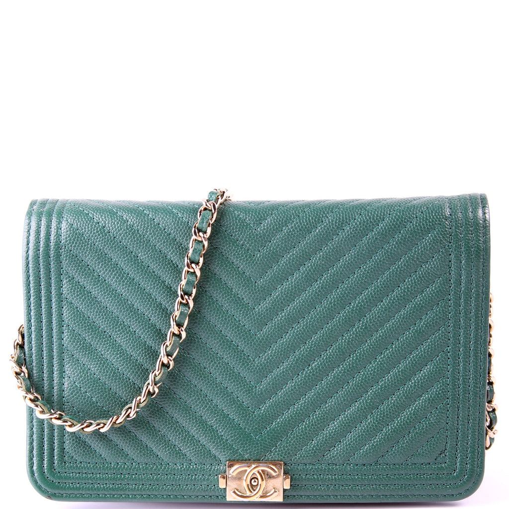 Wallet On Chain Boy Chevron Caviar Leather Green
