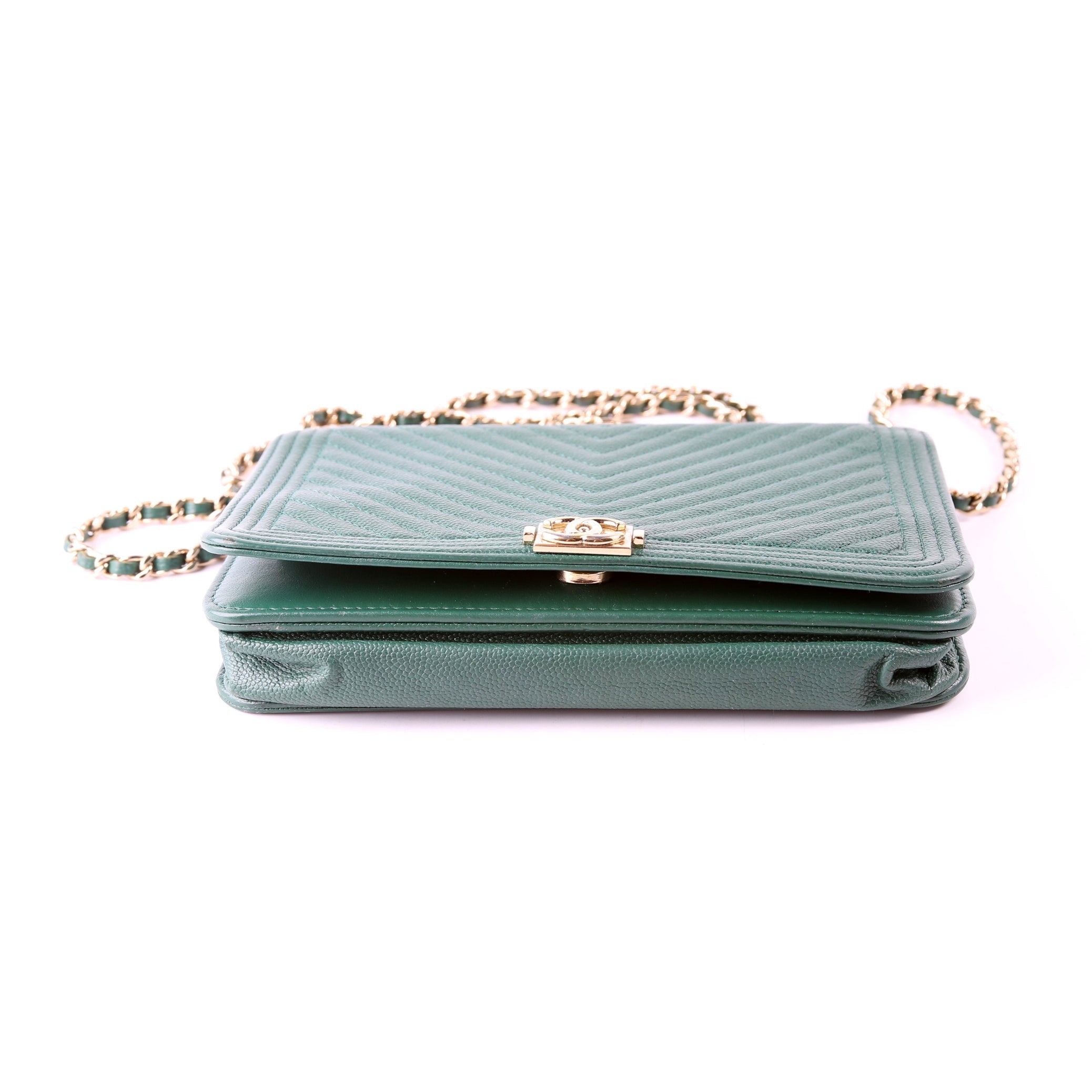 Wallet On Chain Boy Chevron Caviar Leather Green