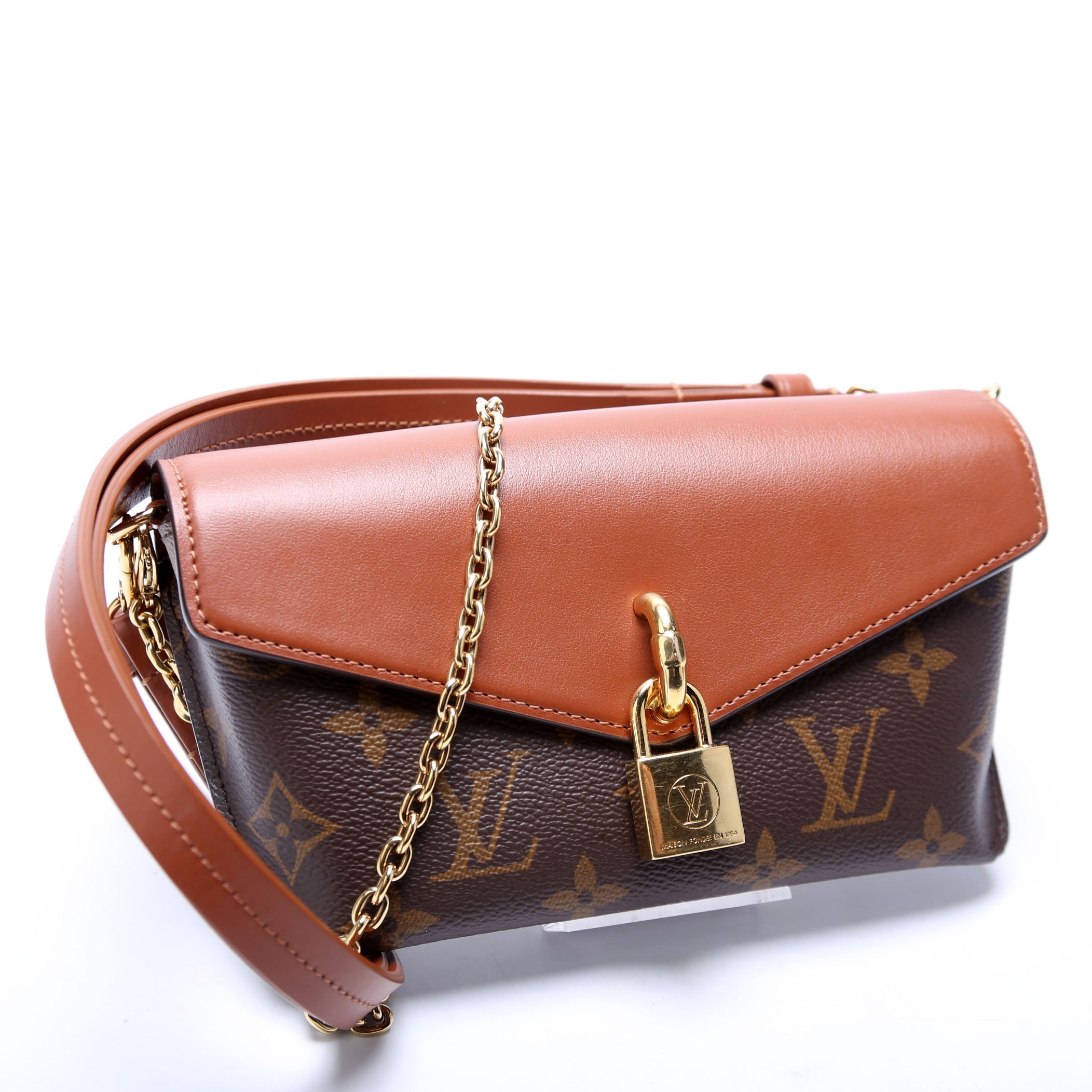Padlock On Strap Monogram