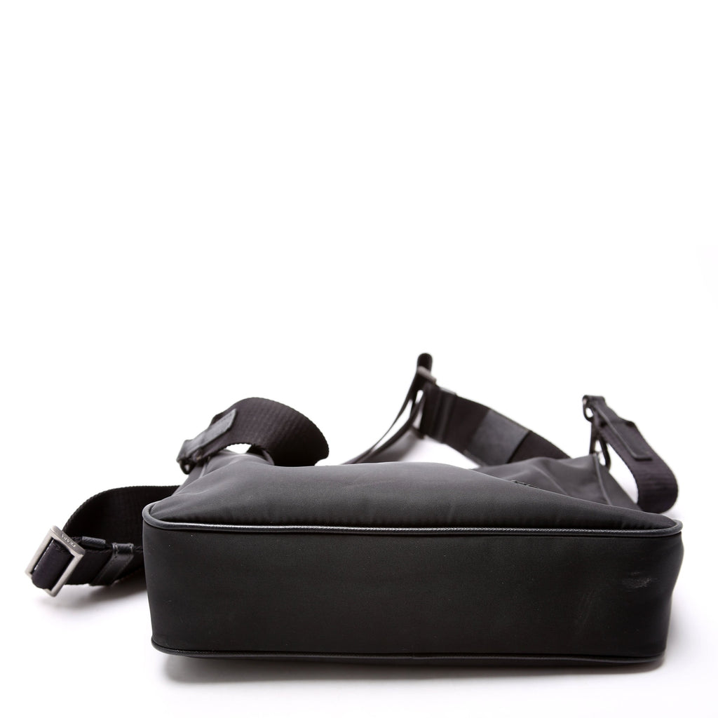 2VH113 Re-Nylon Small Zip Messenger Bag Black