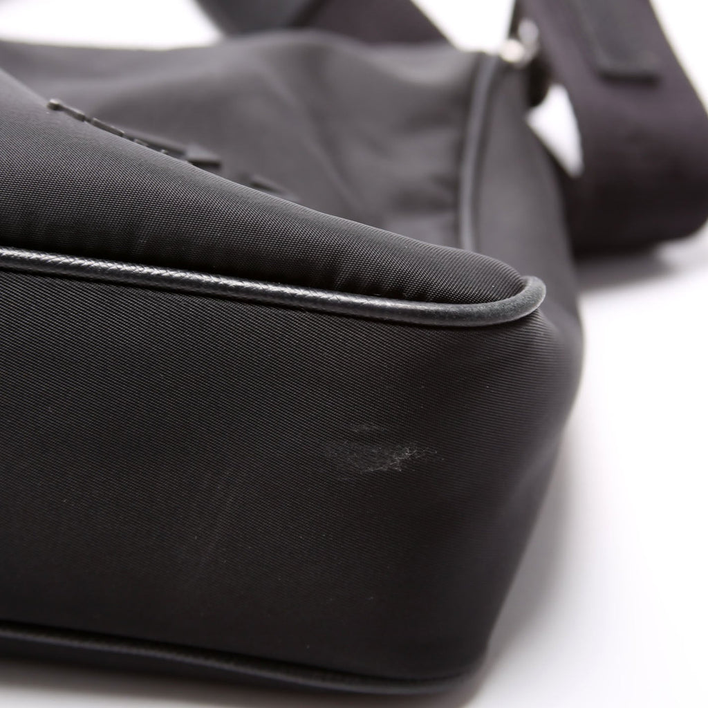 2VH113 Re-Nylon Small Zip Messenger Bag Black