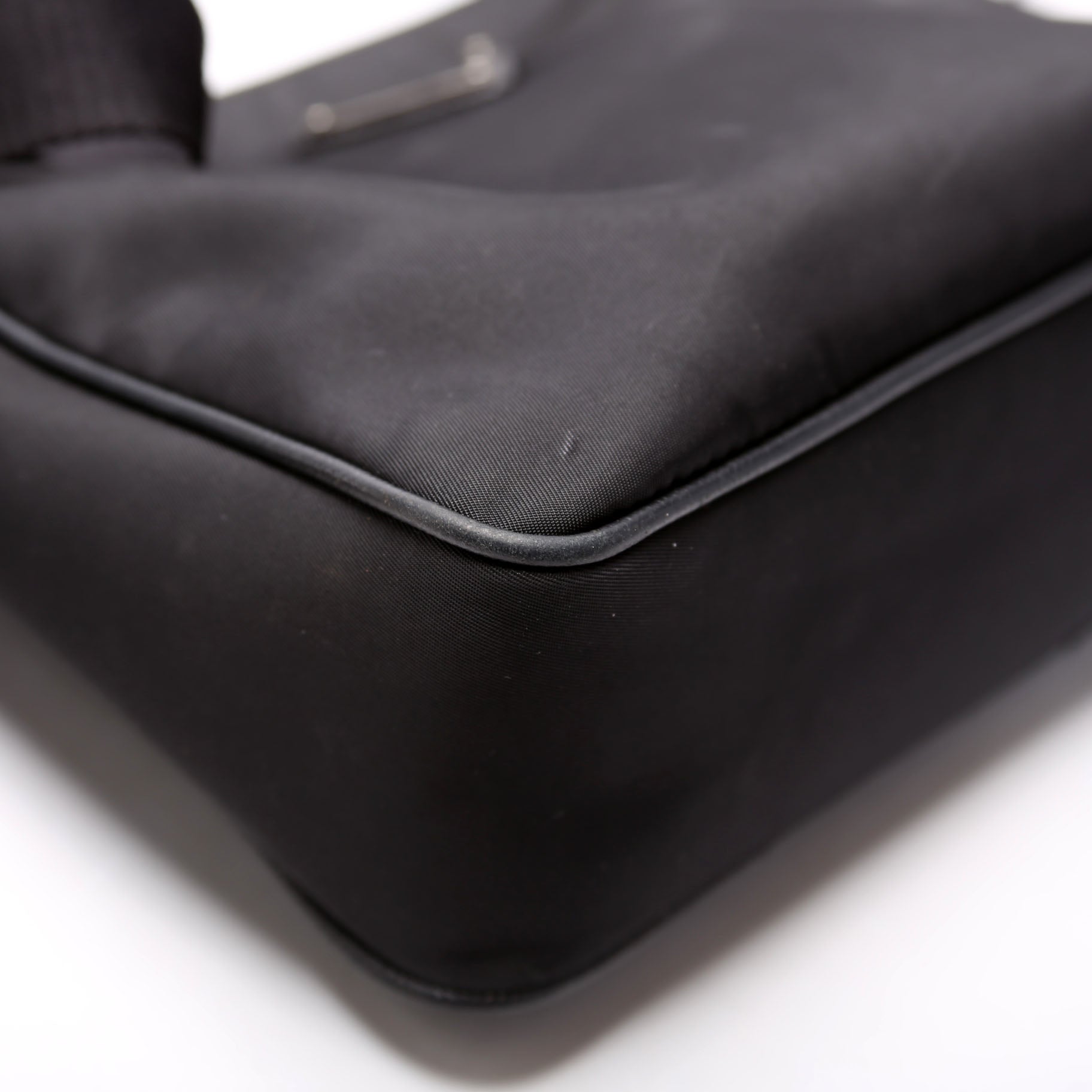 2VH113 Re-Nylon Small Zip Messenger Bag Black