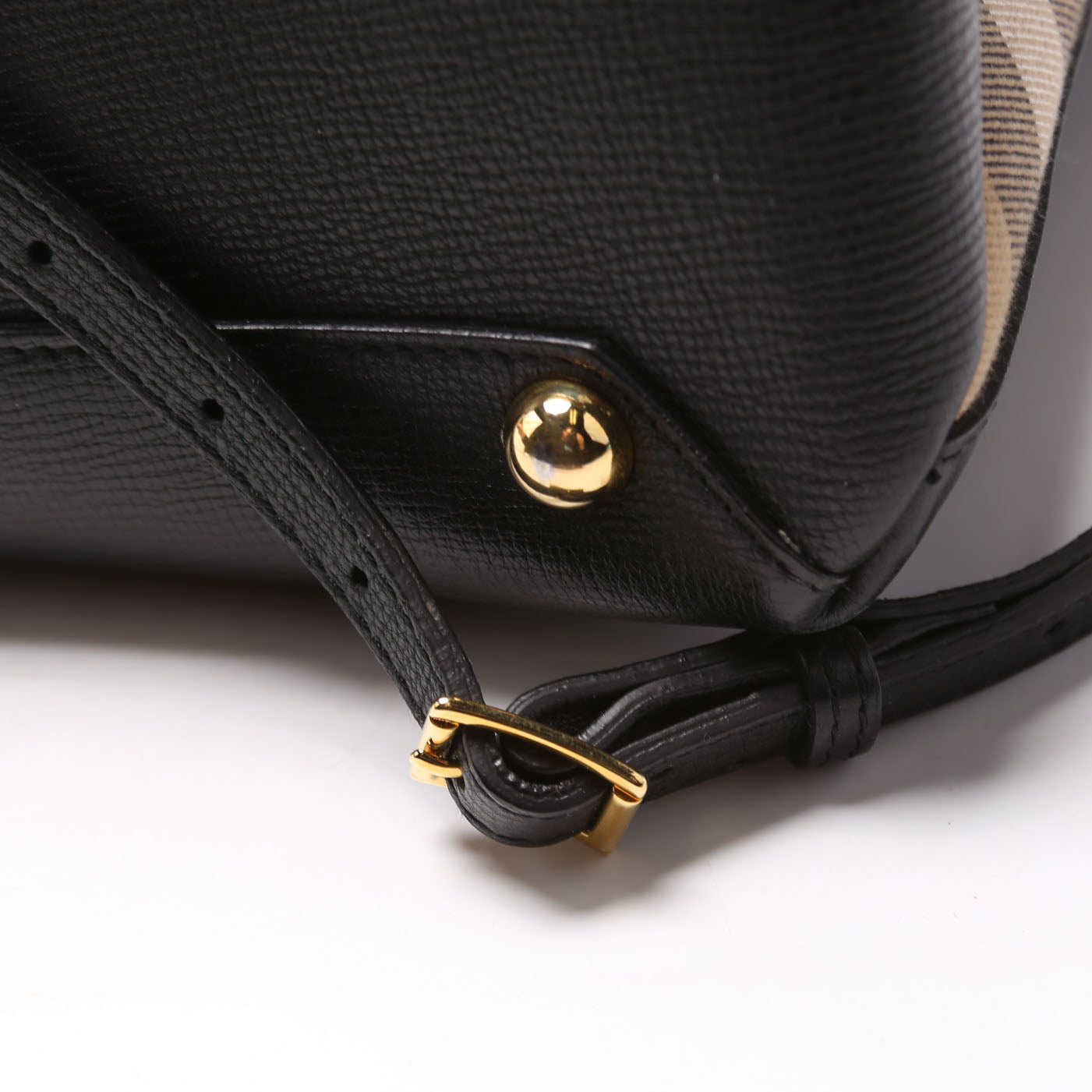 3958978 Banner Medium Tote