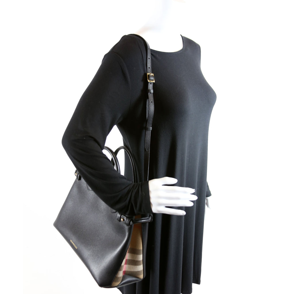 3958978 Banner Medium Tote