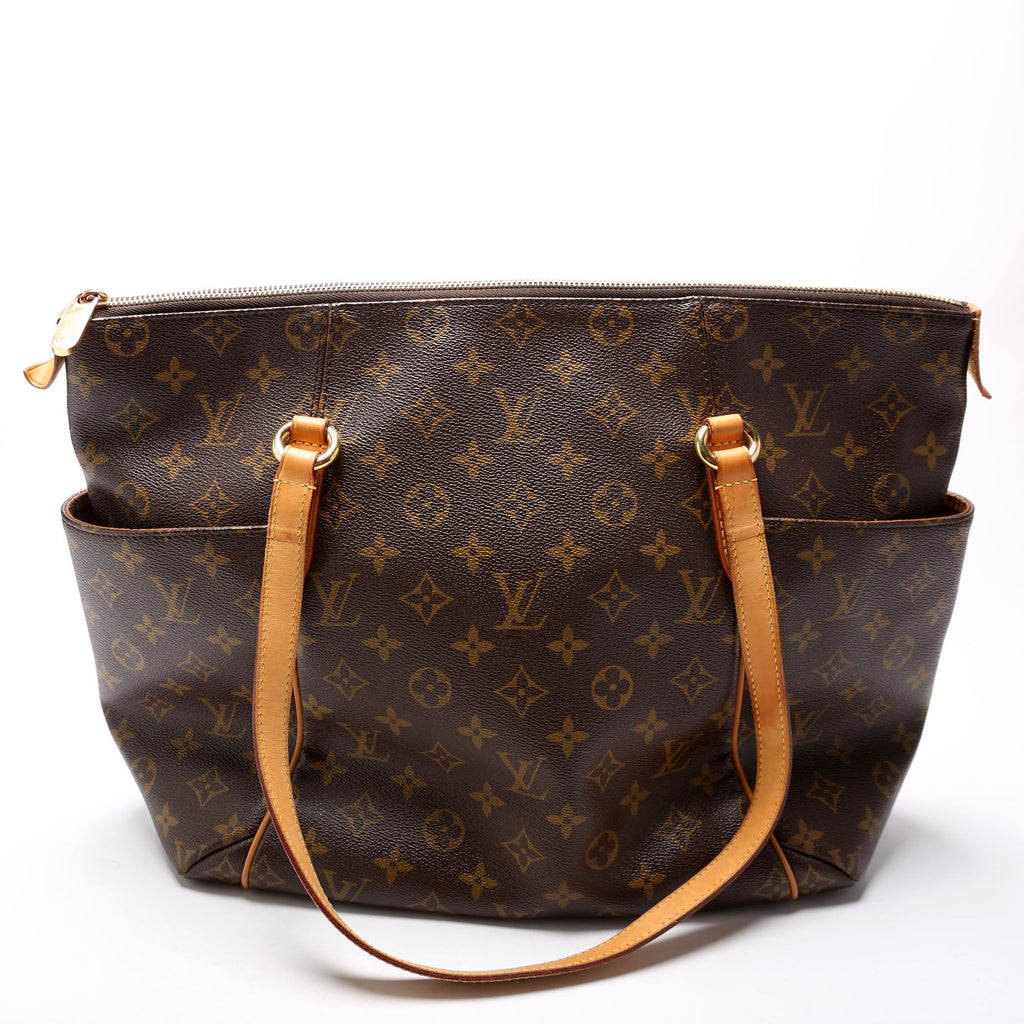 Totally MM Monogram