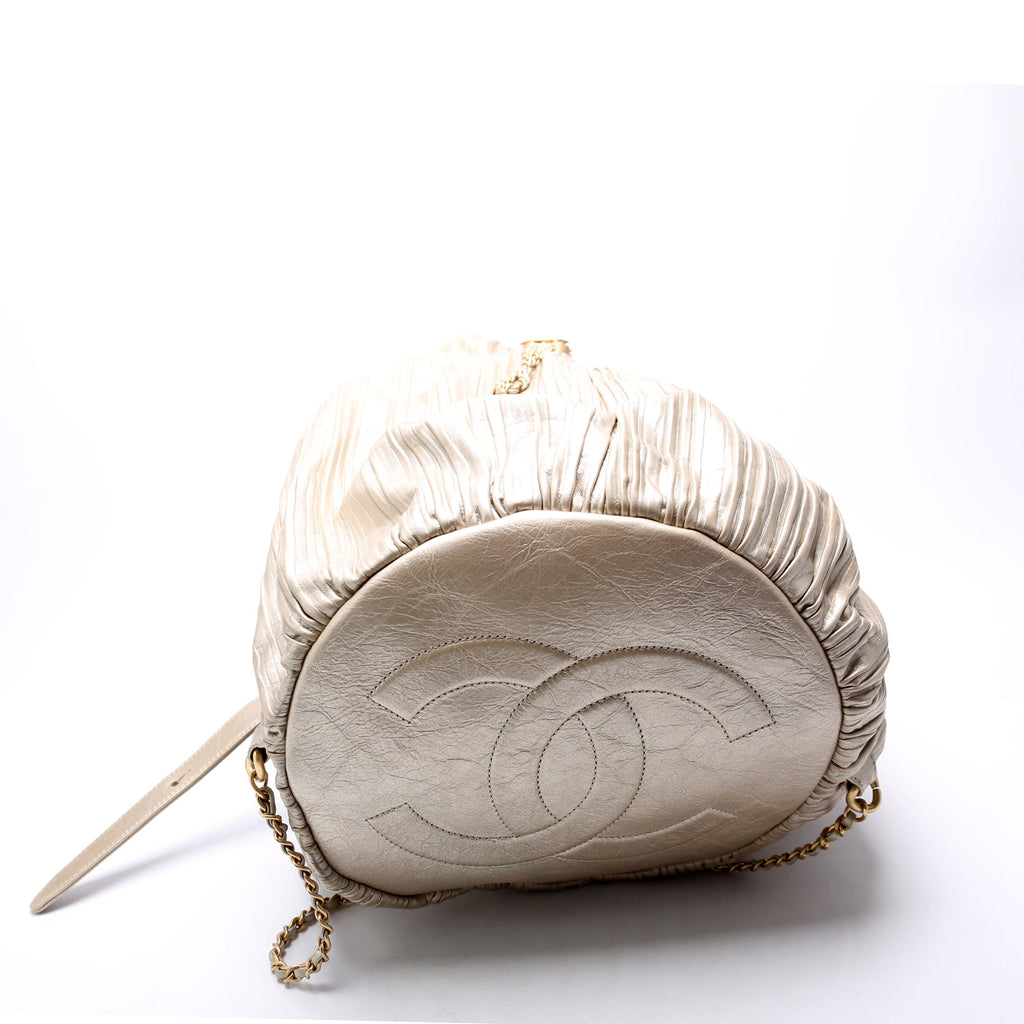 Coco Pleats Drawstring Iridescent Bag 25M Gold