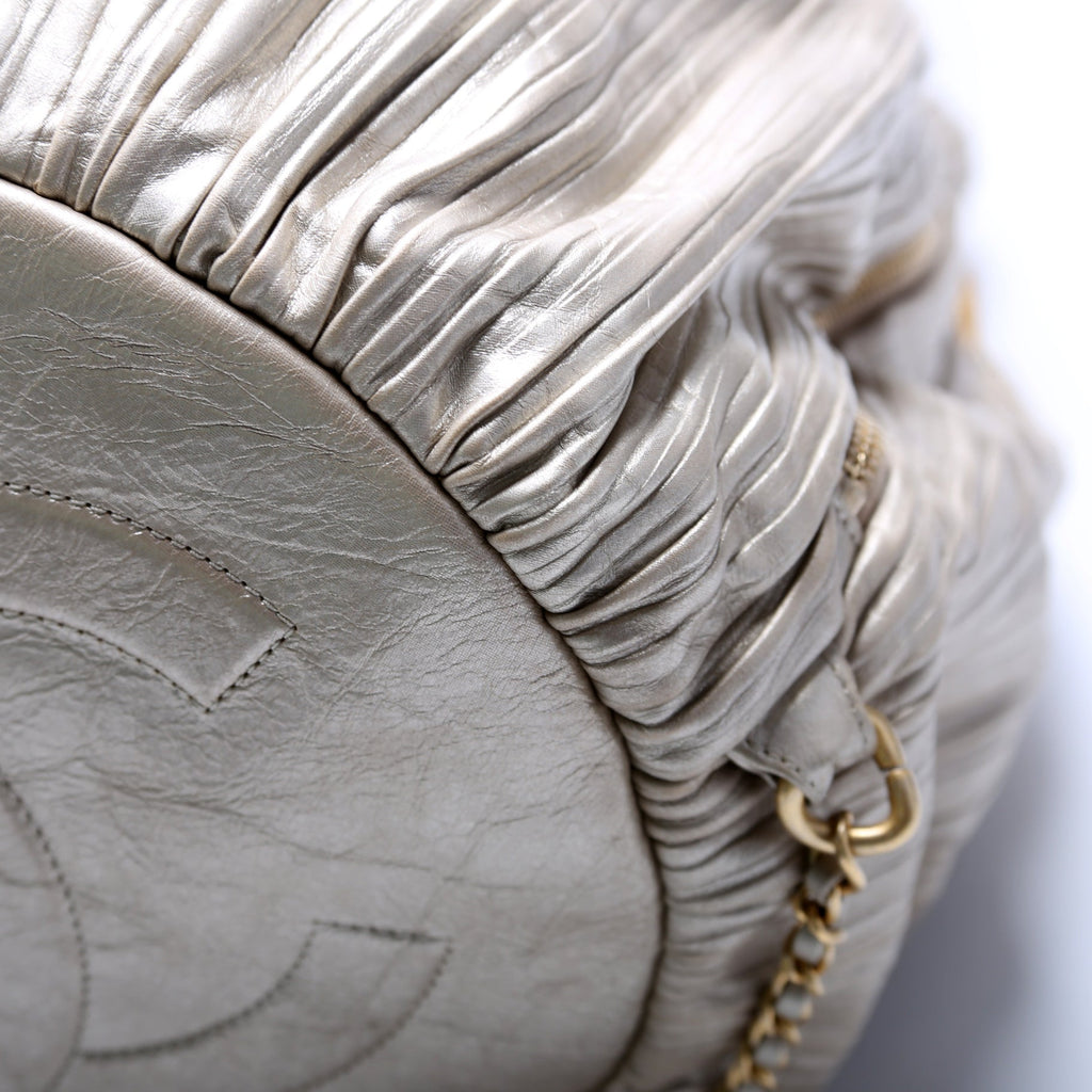 Coco Pleats Drawstring Iridescent Bag 25M Gold