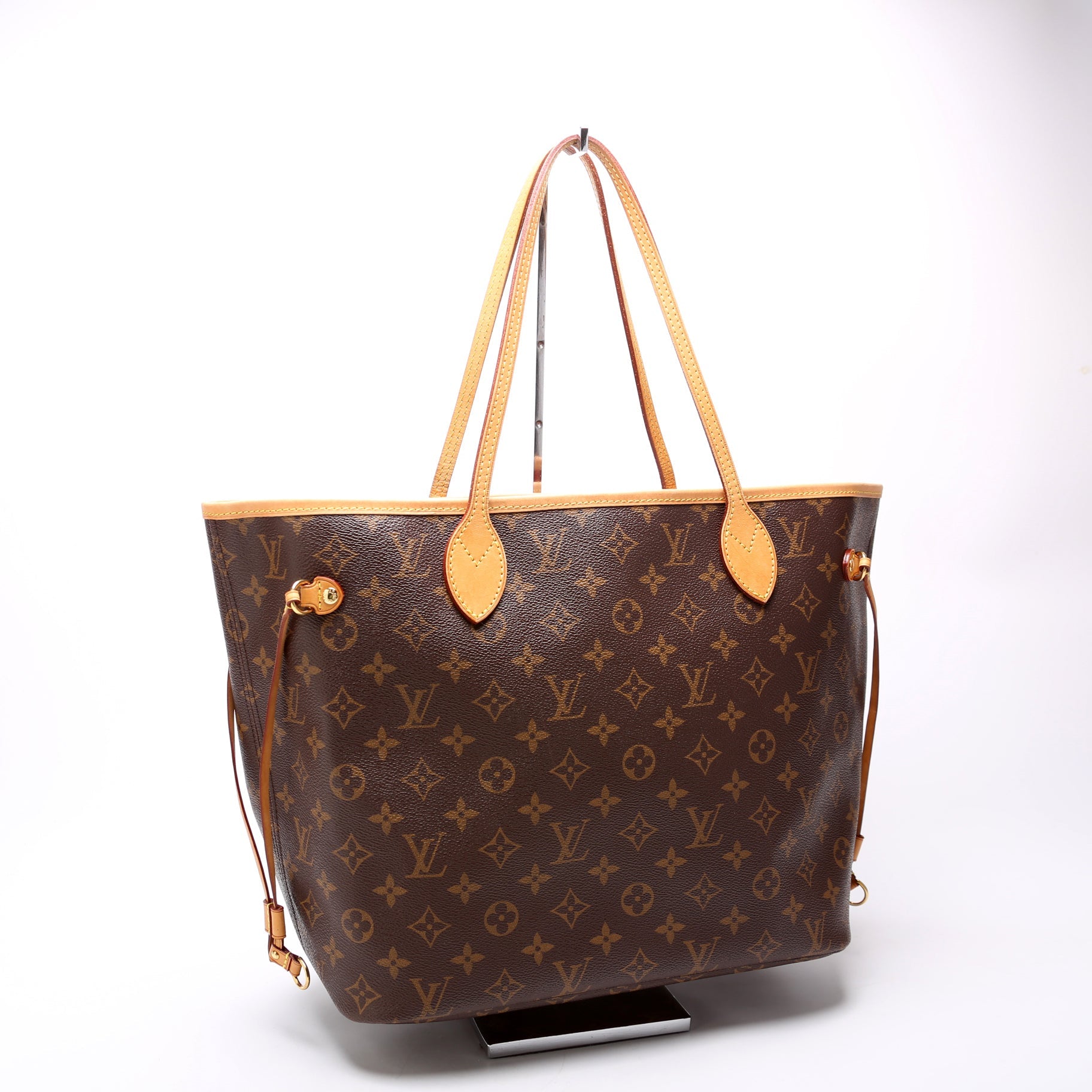 Neverfull MM Monogram