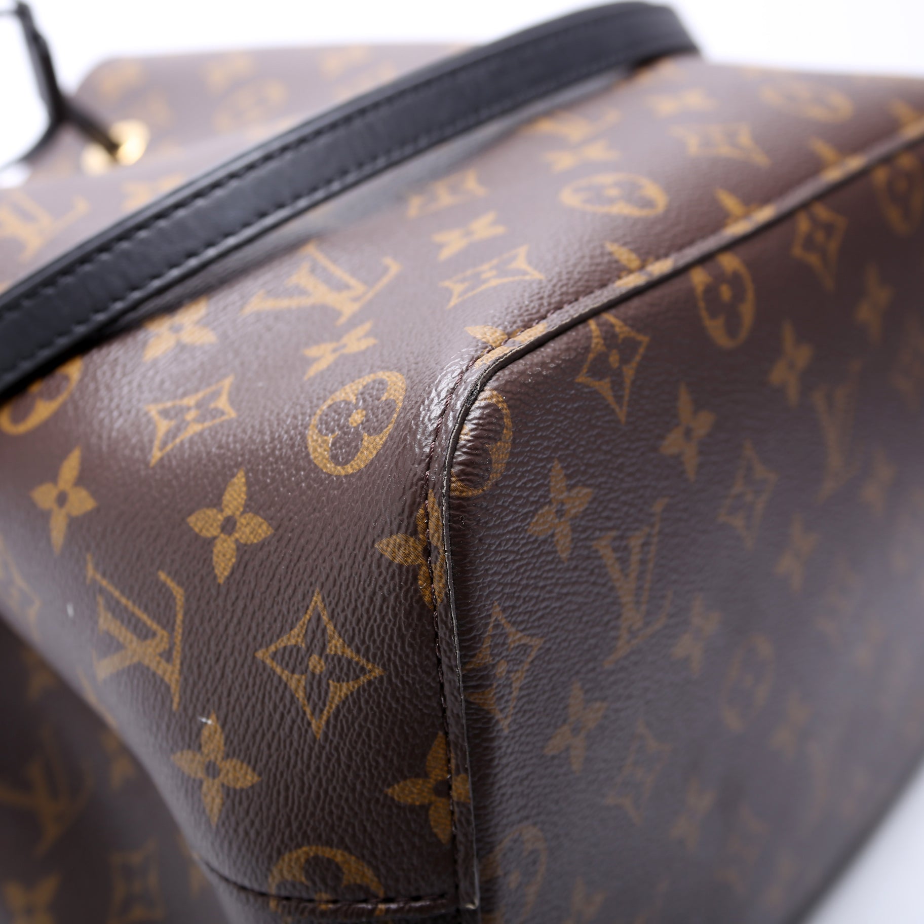 Neonoe Monogram Black
