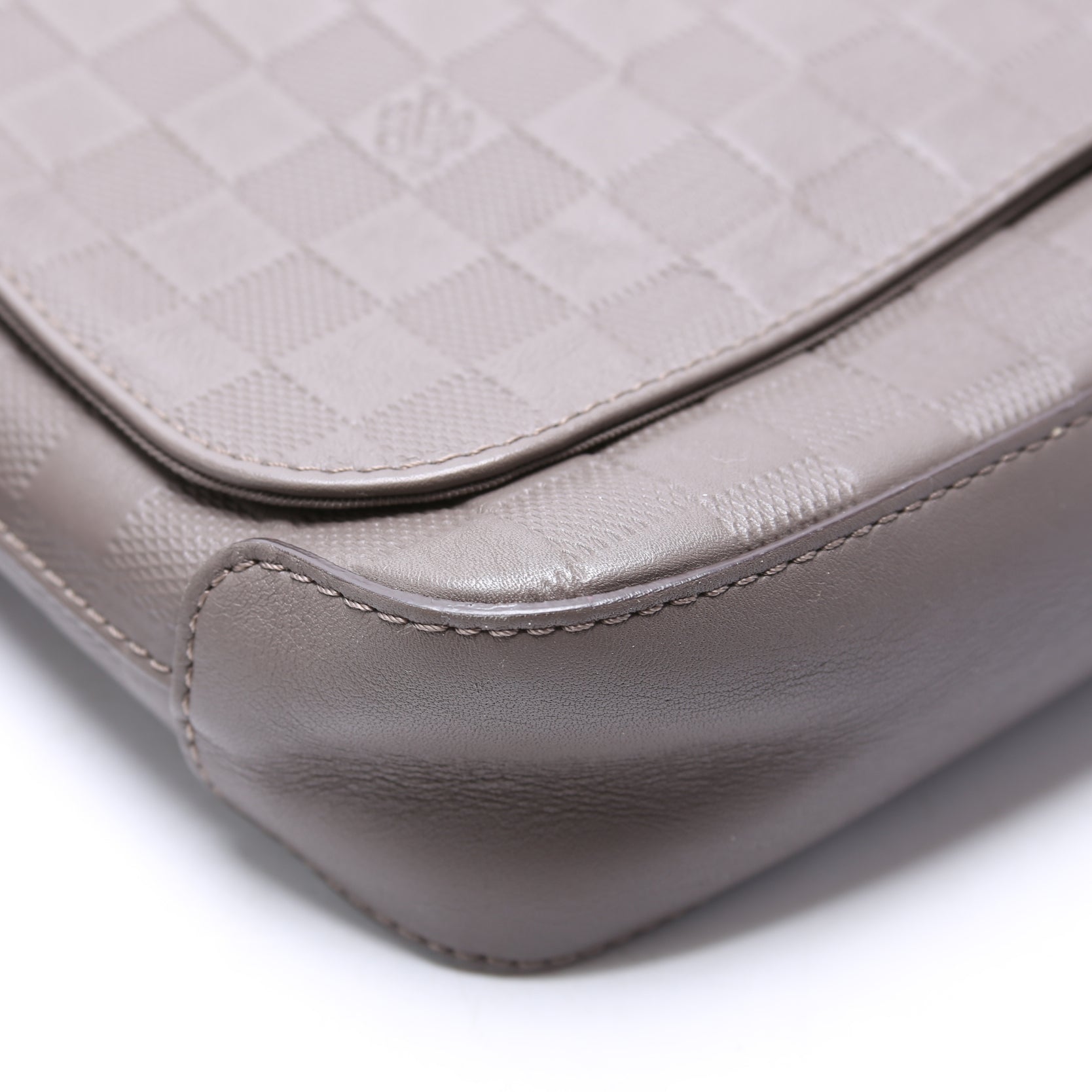 District PM Infini Grey