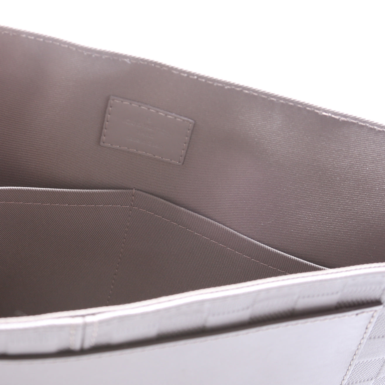 District PM Infini Grey