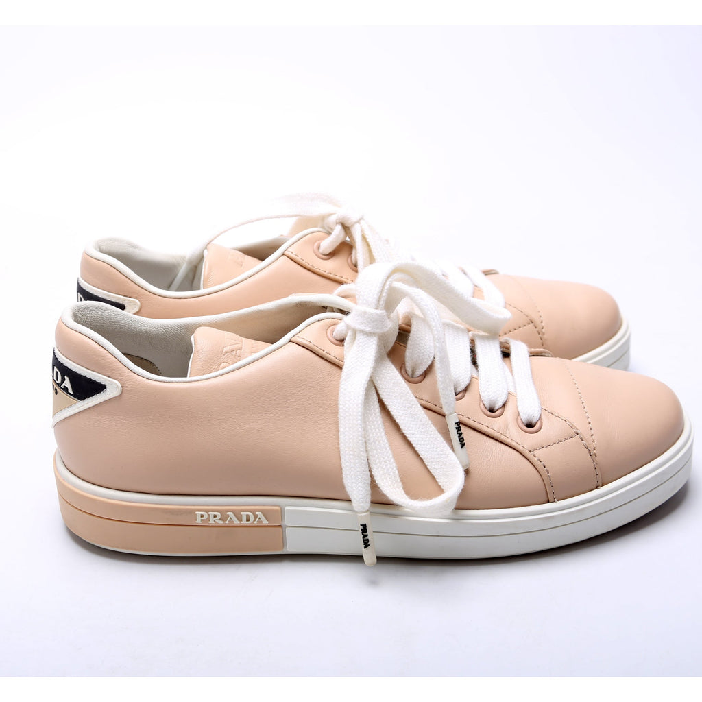Vitello Soft Leather Sneakers Size 37