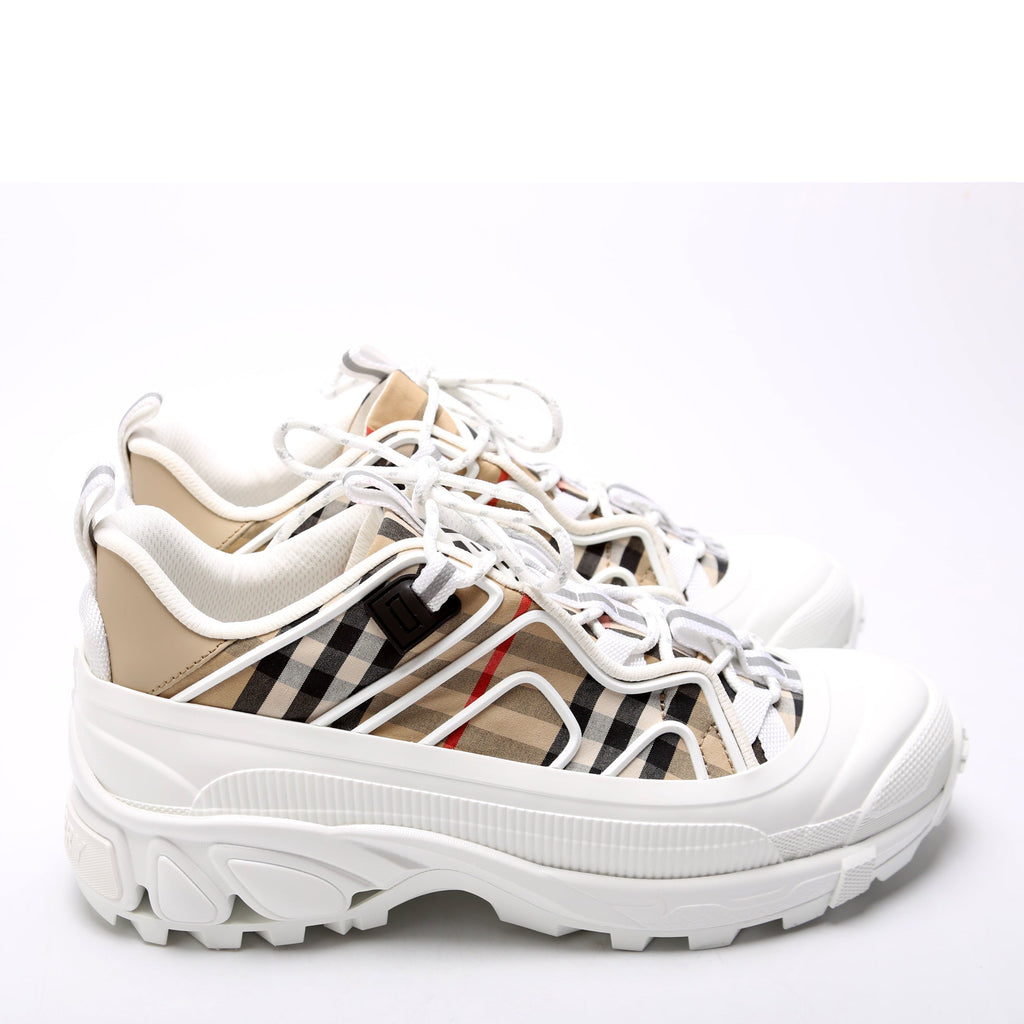 Arthur Check Sneakers Size 41