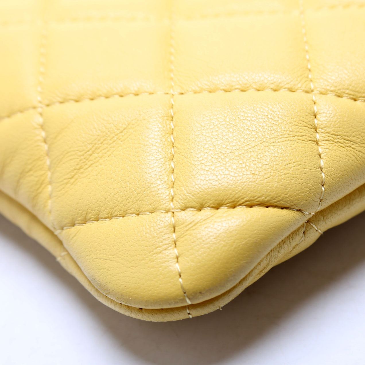 O Case Large Cavair 22M Yellow