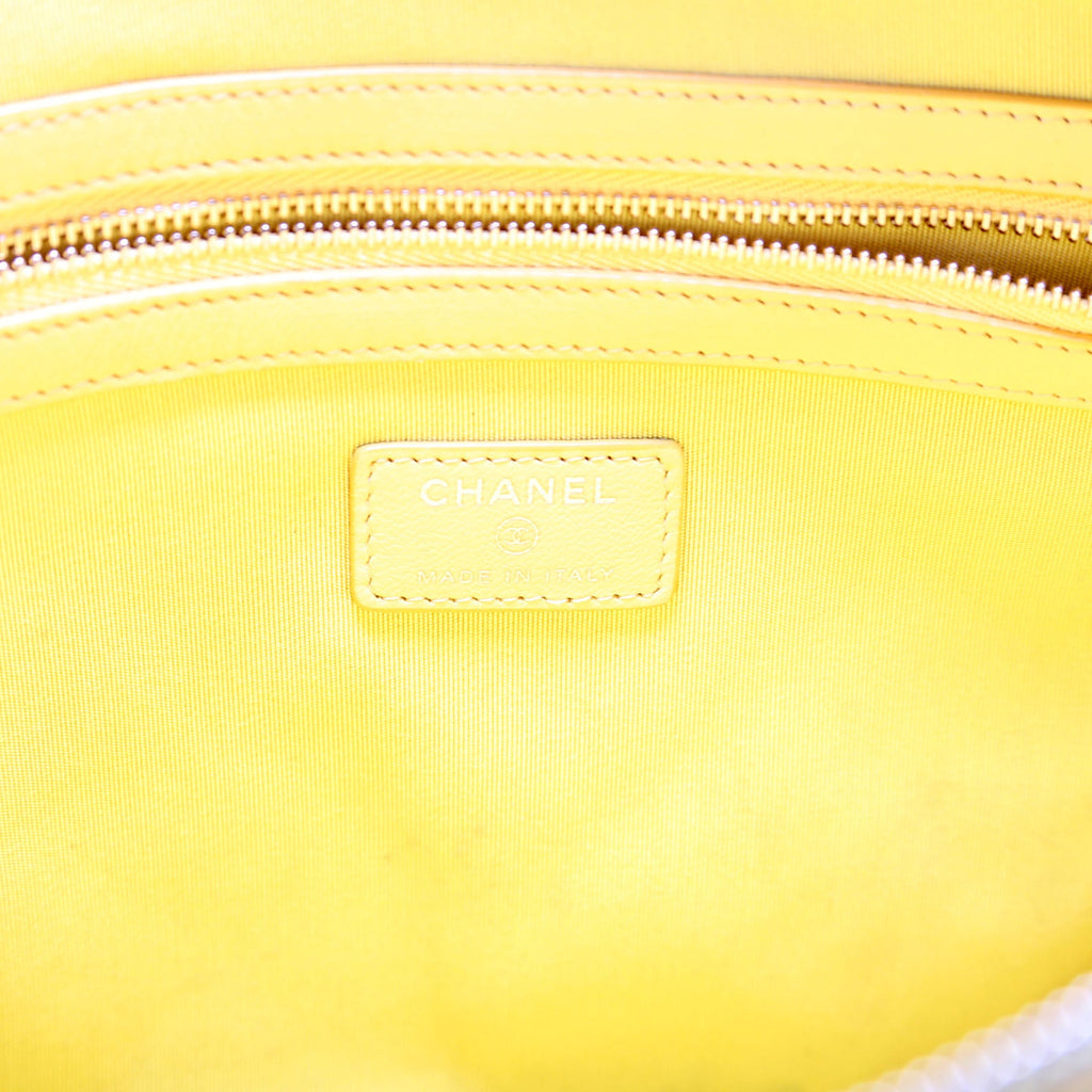 O Case Large Cavair 22M Yellow