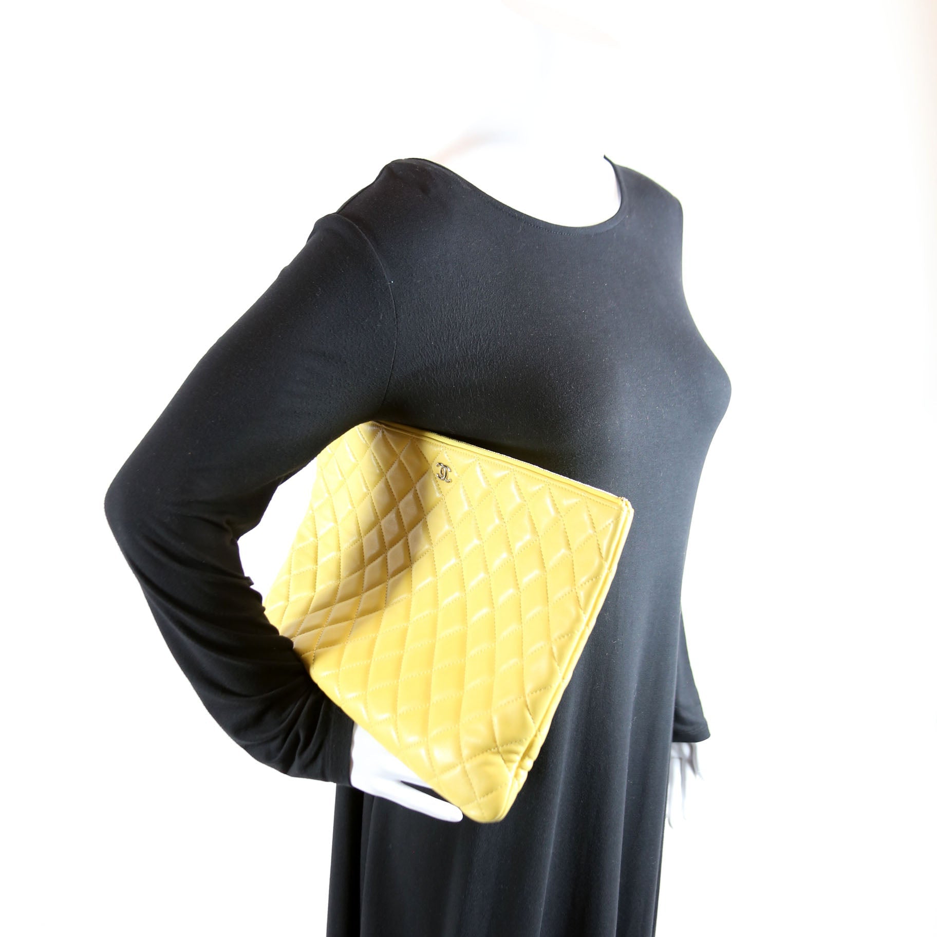 O Case Large Cavair 22M Yellow