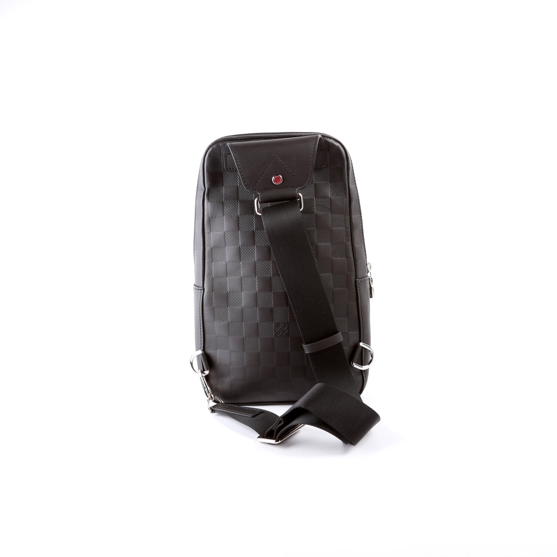 Avenue Sling Bag Infini Leather Black