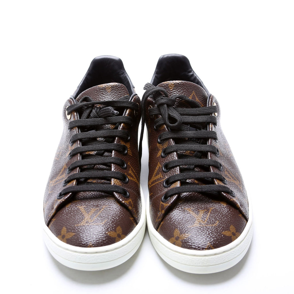 Frontrow Patent Sneakers Size 37
