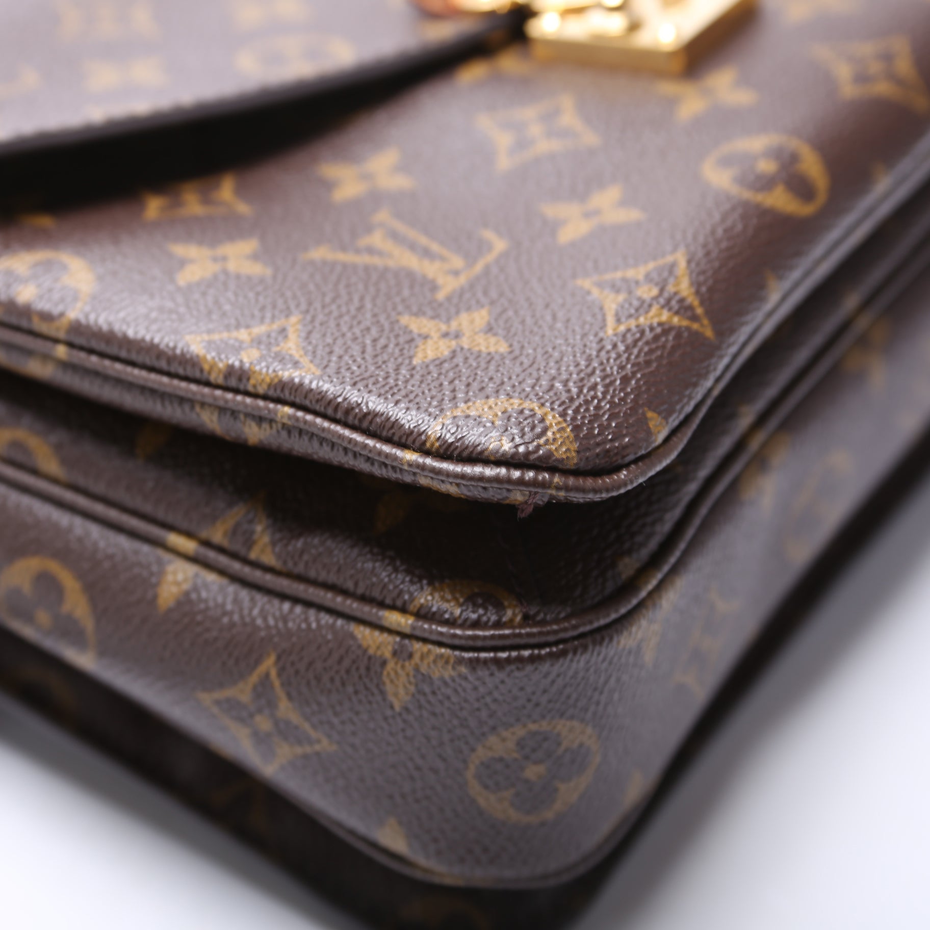 Pochette Metis Monogram