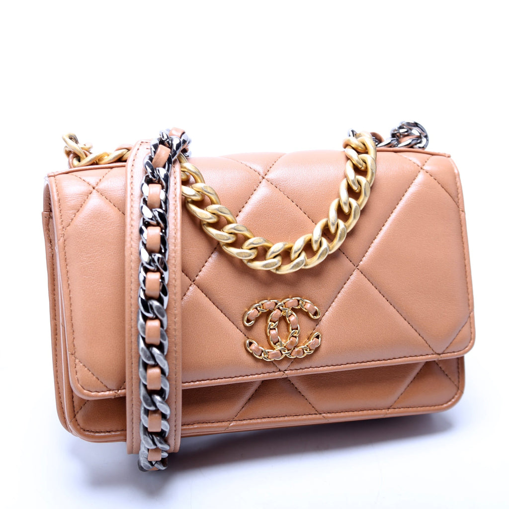Chanel 19 WOC Quilted Lambskin RFID Brown