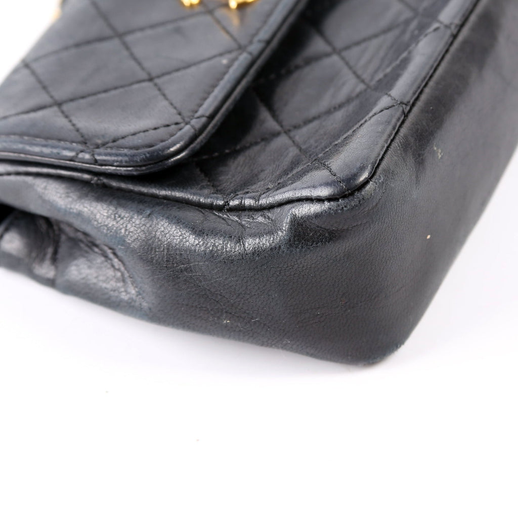 CC Quilted Lambskin Extra Mini Flap Bag 1M Vintage Black