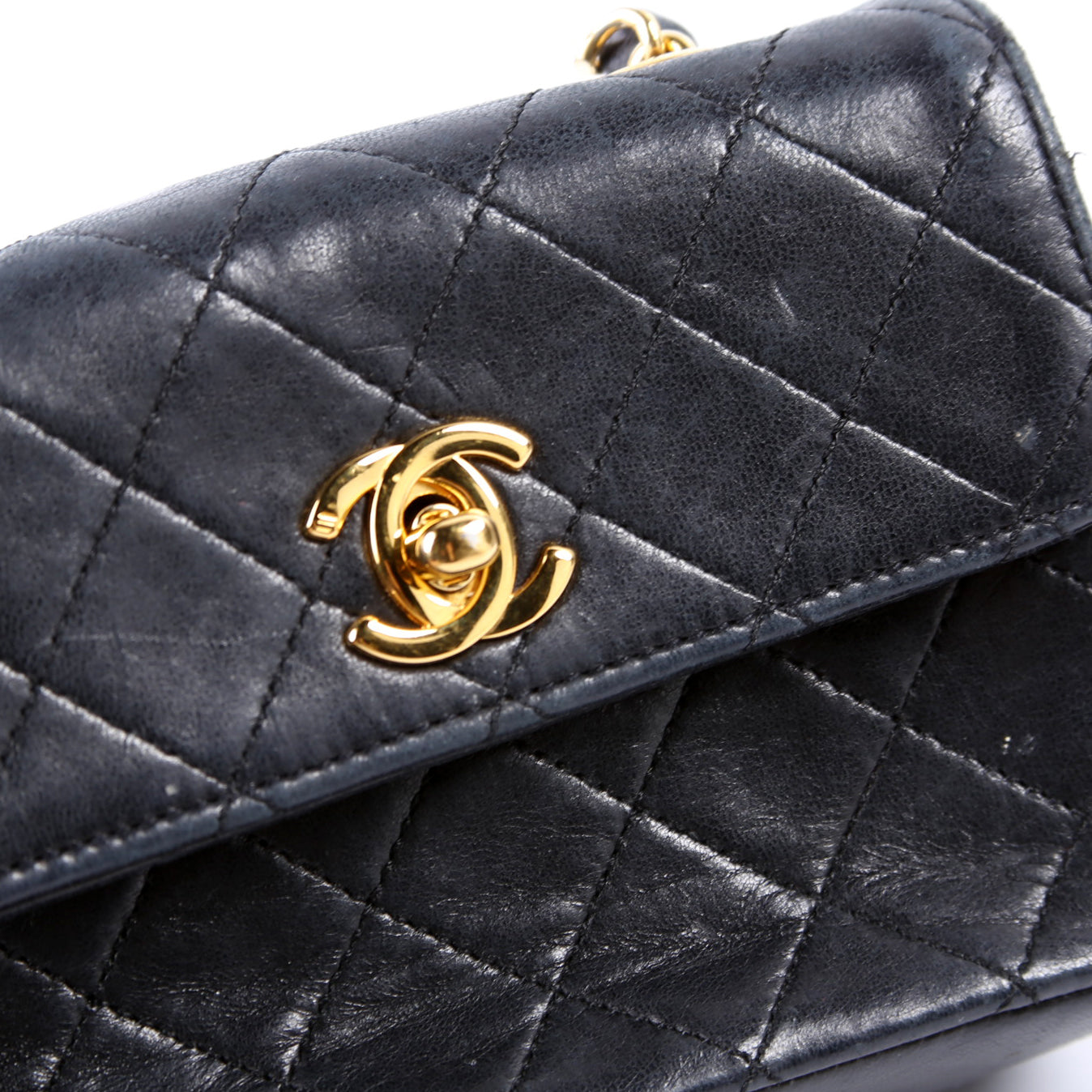 CC Quilted Lambskin Extra Mini Flap Bag 1M Vintage Black