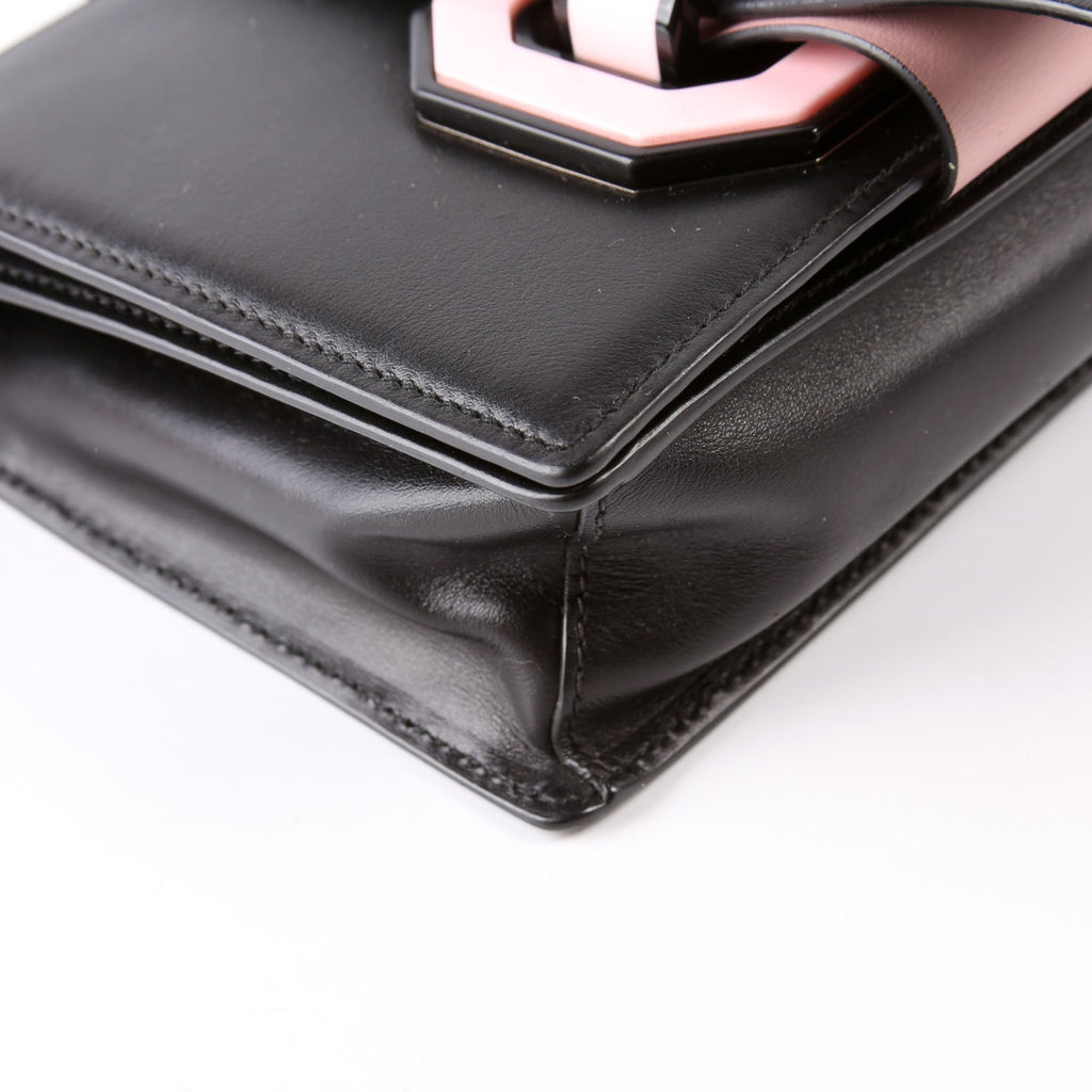 City Calf Plex Ribbon Shoulder Bag Black/Pink
